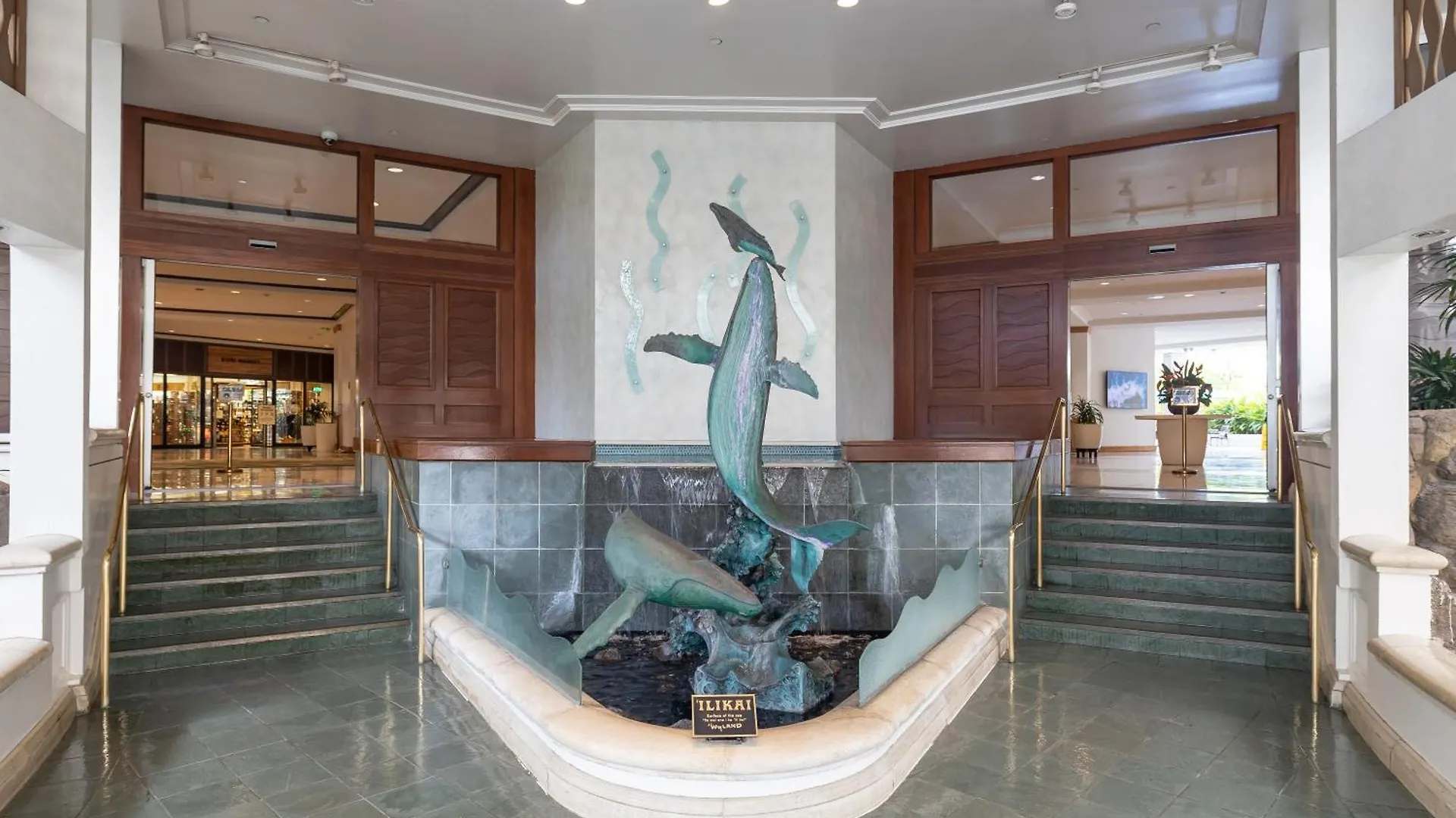 Upscale 2Br & 2Ba Ocean View In Waikiki With Parking! Apartman Honolulu